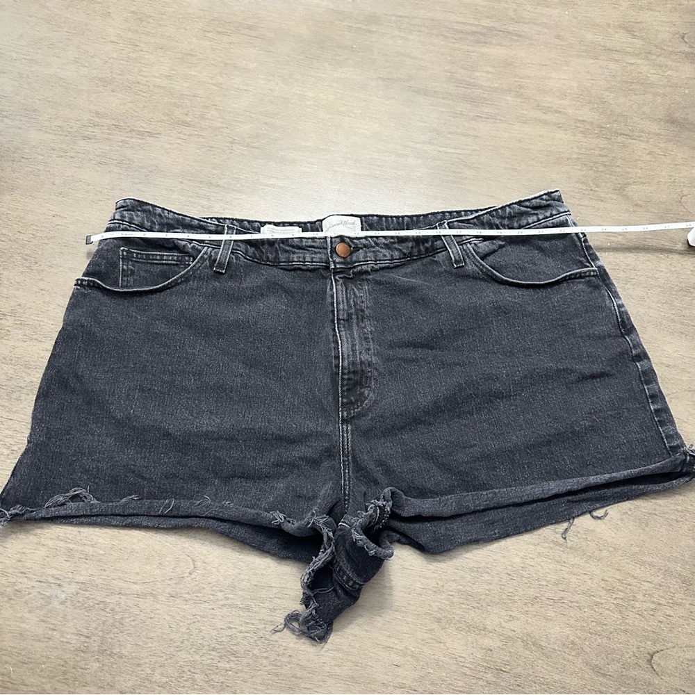 Universal Thread Dark Gray Jean Shorts